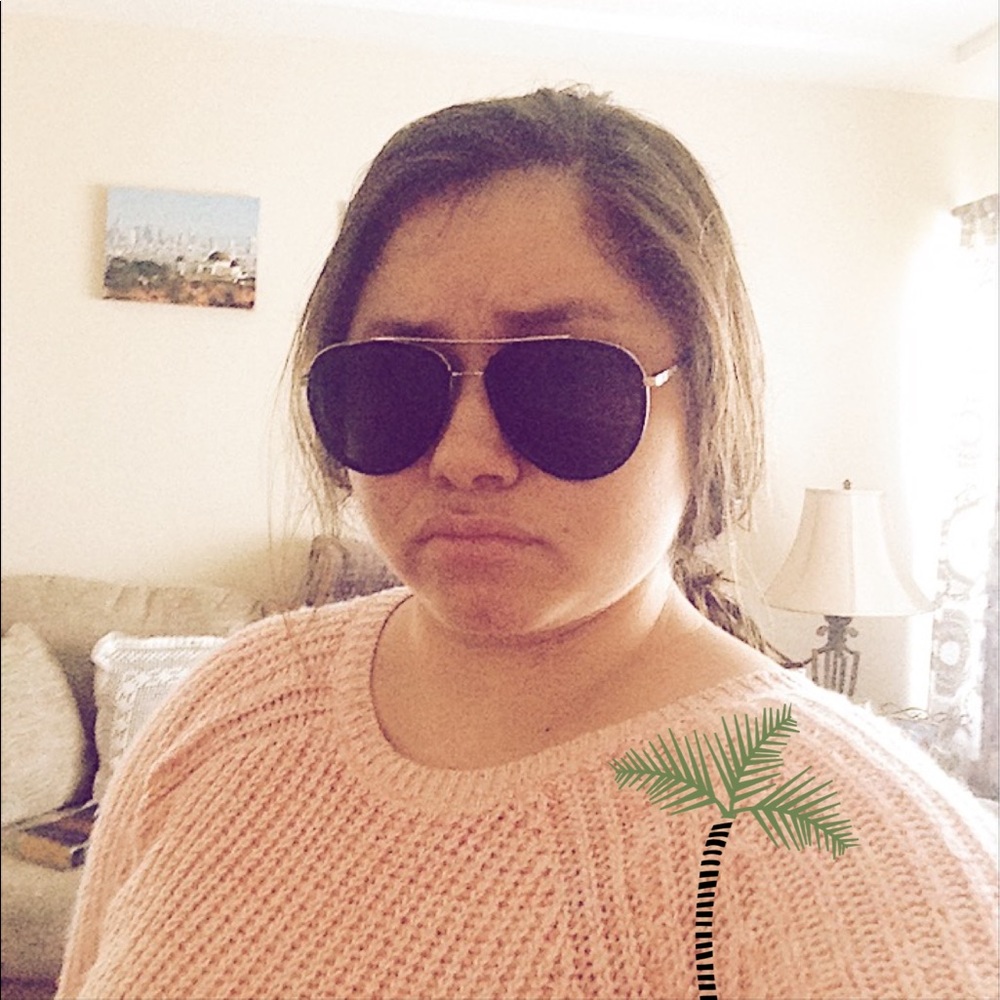 Meet your Posher, Sabrina